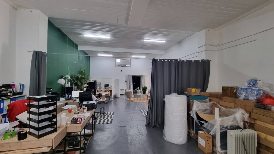 To Let Commercial Property for Rent in Woodstock Western Cape